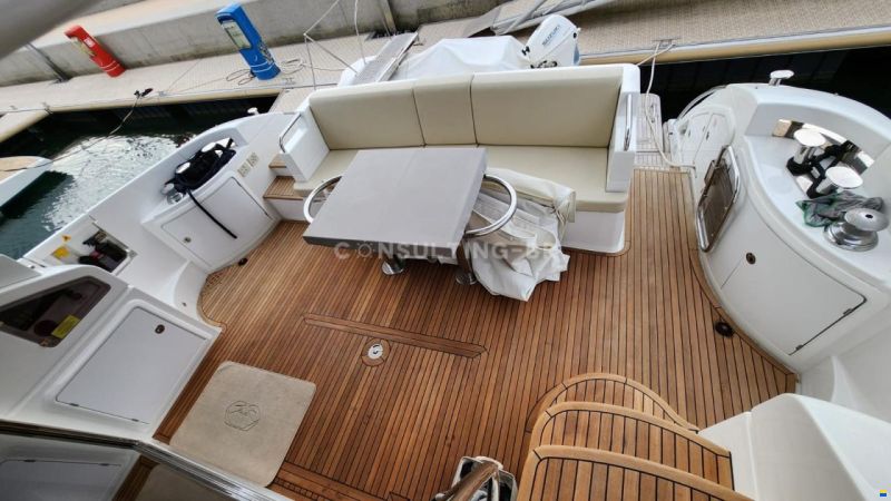 Azimut 60 Fly