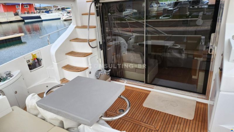 Azimut 60 Fly