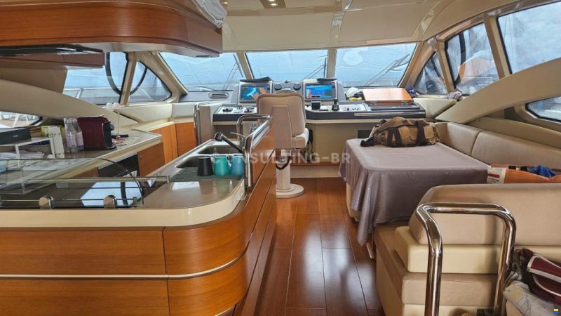Azimut 60 Fly