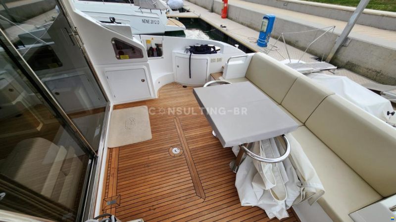 Azimut 60 Fly