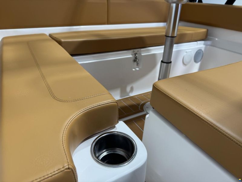 Lariba 660 Luxury