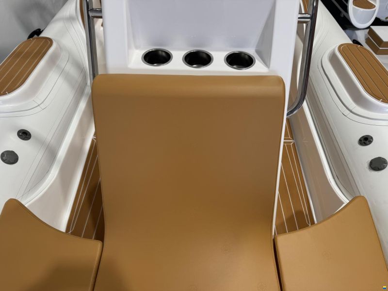 Lariba 660 Luxury
