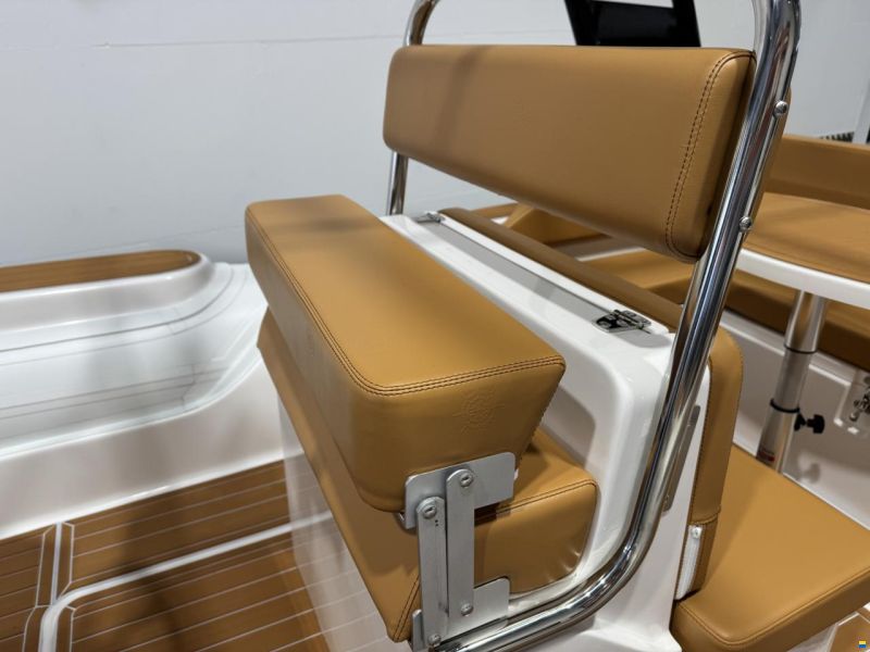Lariba 660 Luxury