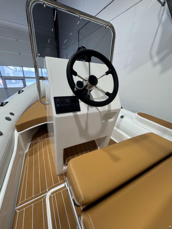 Lariba 660 Luxury