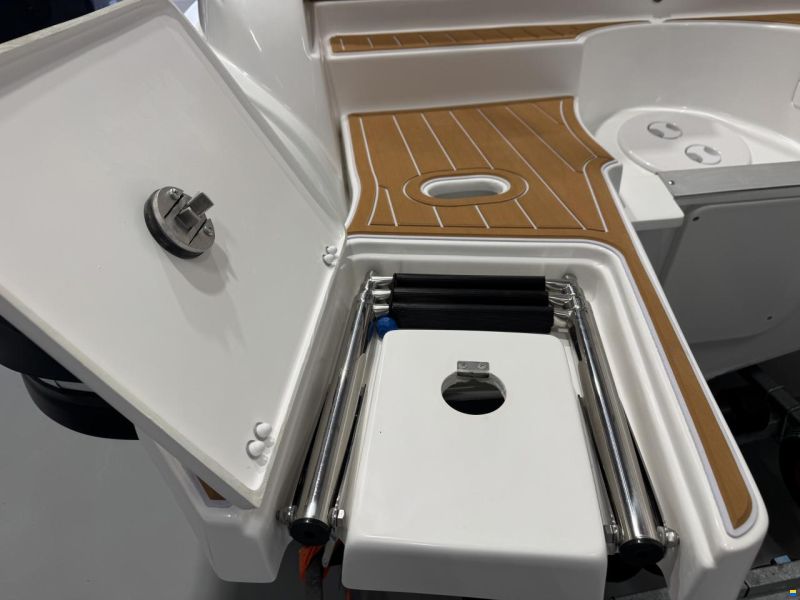 Lariba 660 Luxury