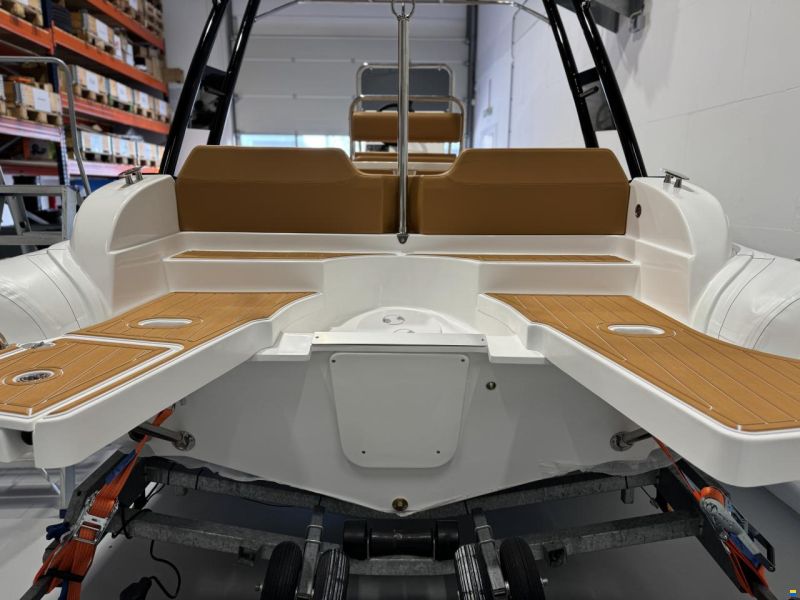 Lariba 660 Luxury
