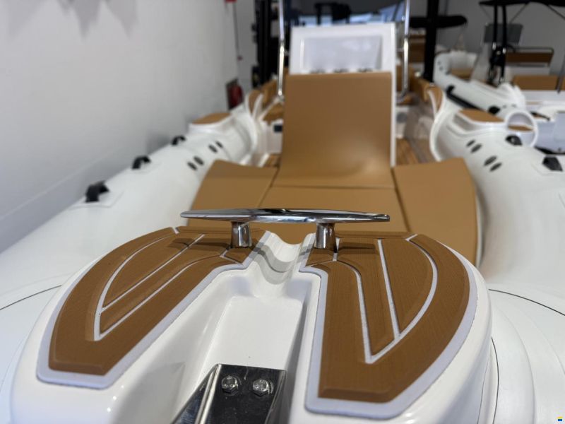 Lariba 660 Luxury