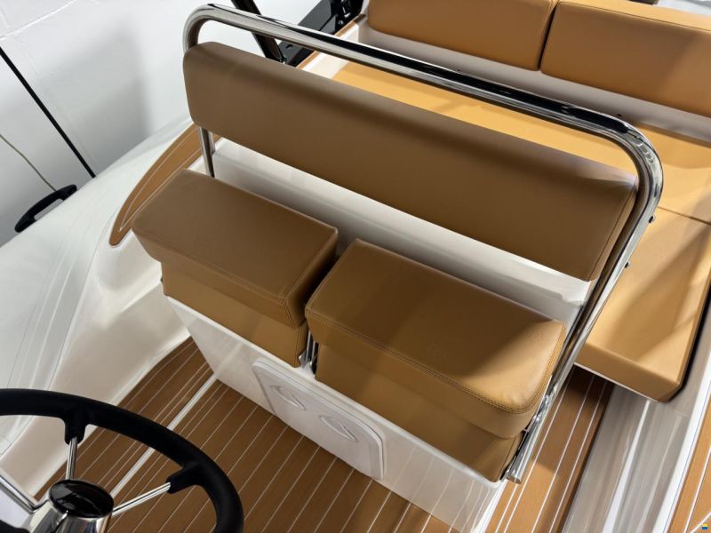Lariba 580 Luxury