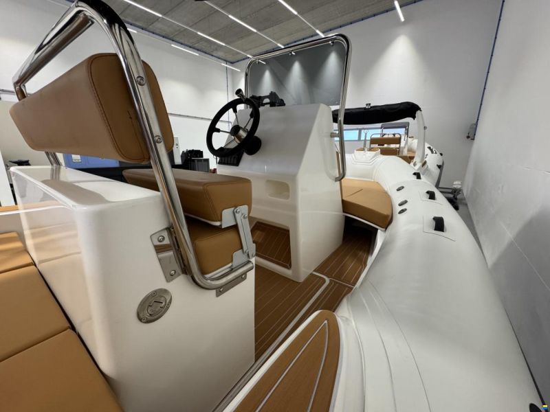 Lariba 580 Luxury