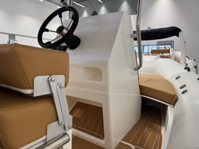 Lariba 580 Luxury