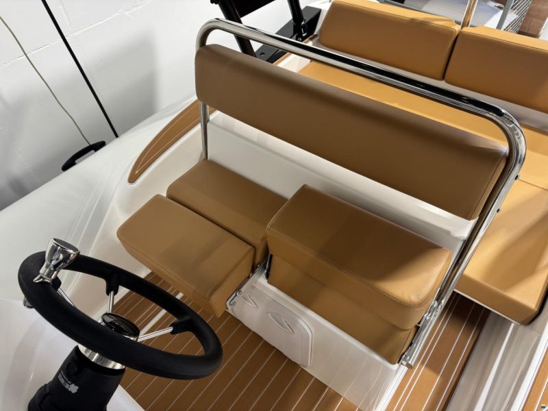 Lariba 580 Luxury