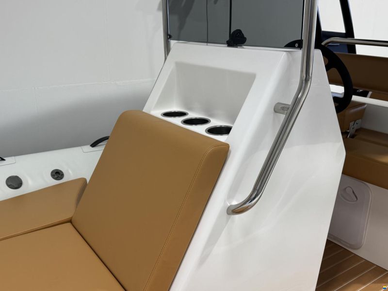 Lariba 580 Luxury