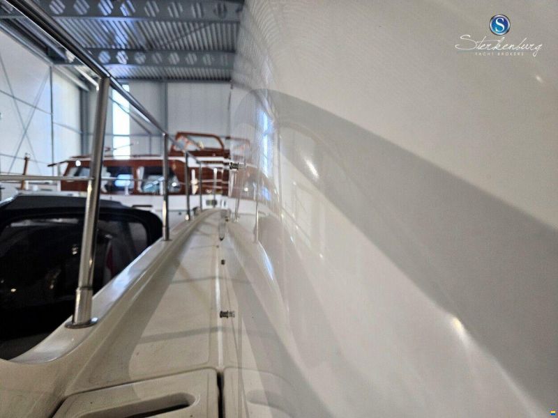 Azimut 42
