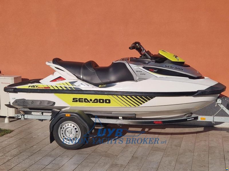 Sea Doo RXT 300RS