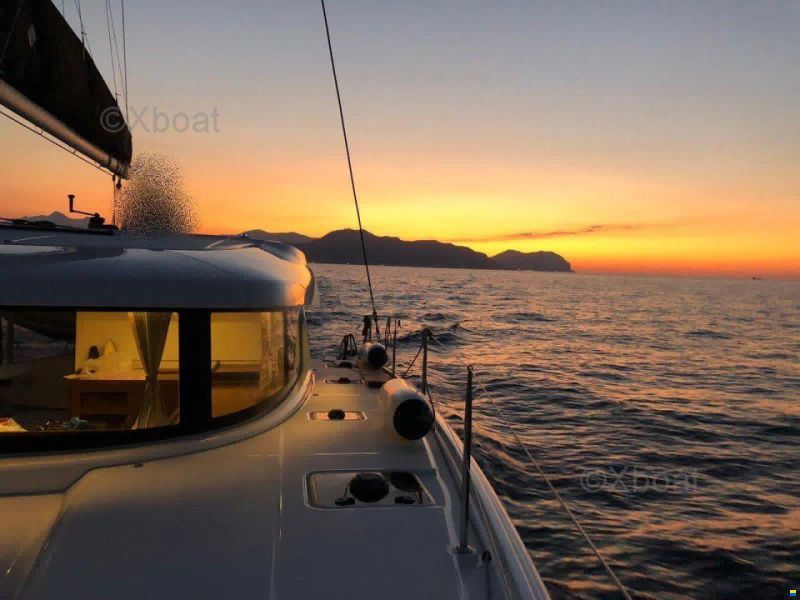 Lagoon 42