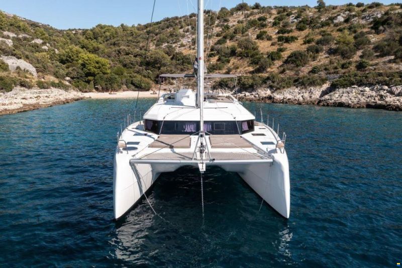 Dufour Catamarans 48