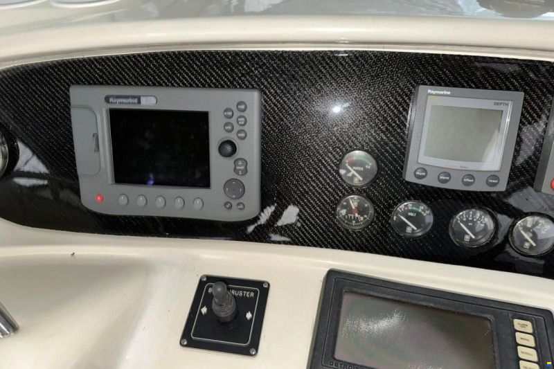 Sunseeker Camargue 55