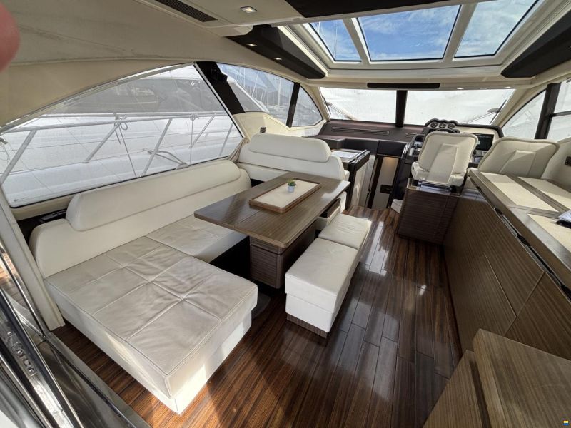 Azimut 55s
