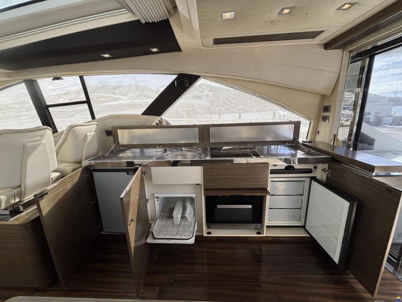 Azimut 55s