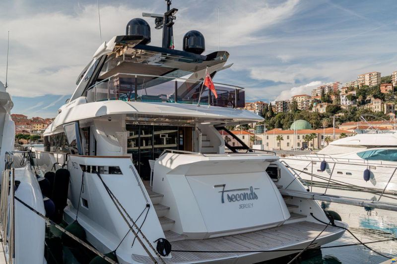 DL Yachts Dreamline 26