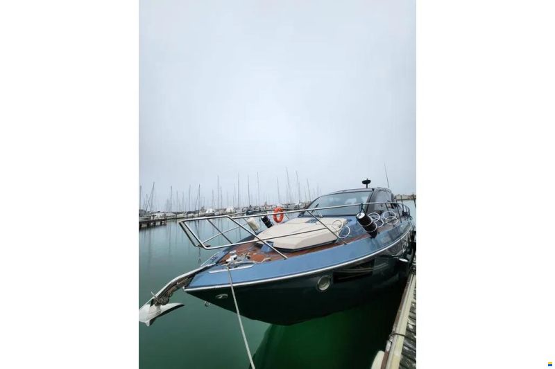 Cranchi M 44 HT