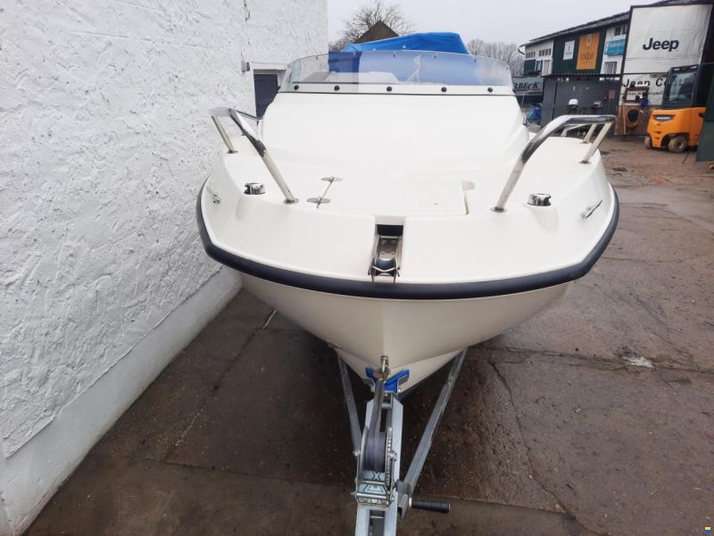 Quicksilver 505 activ Cabin