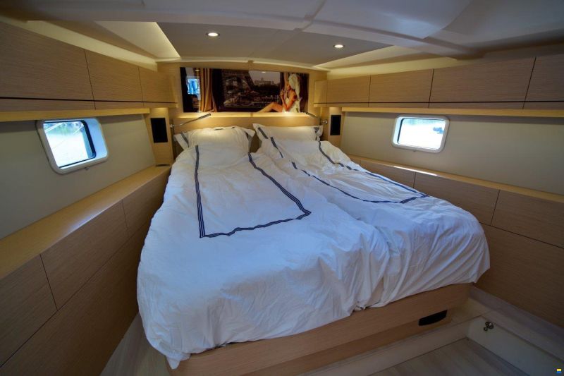 Hanse 508