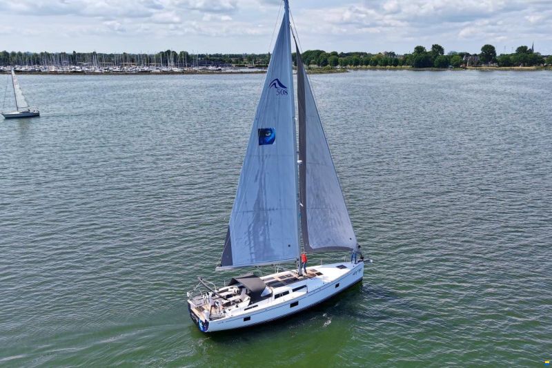 Hanse 508