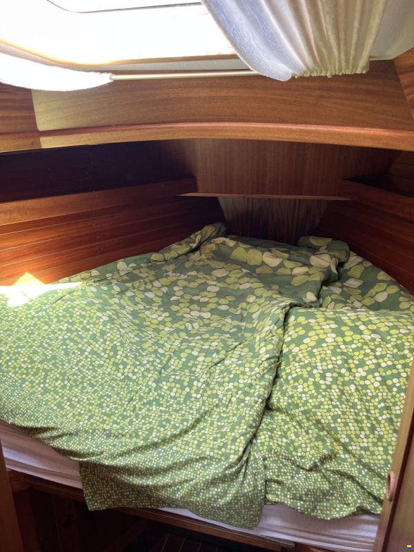 Aphrodite 33