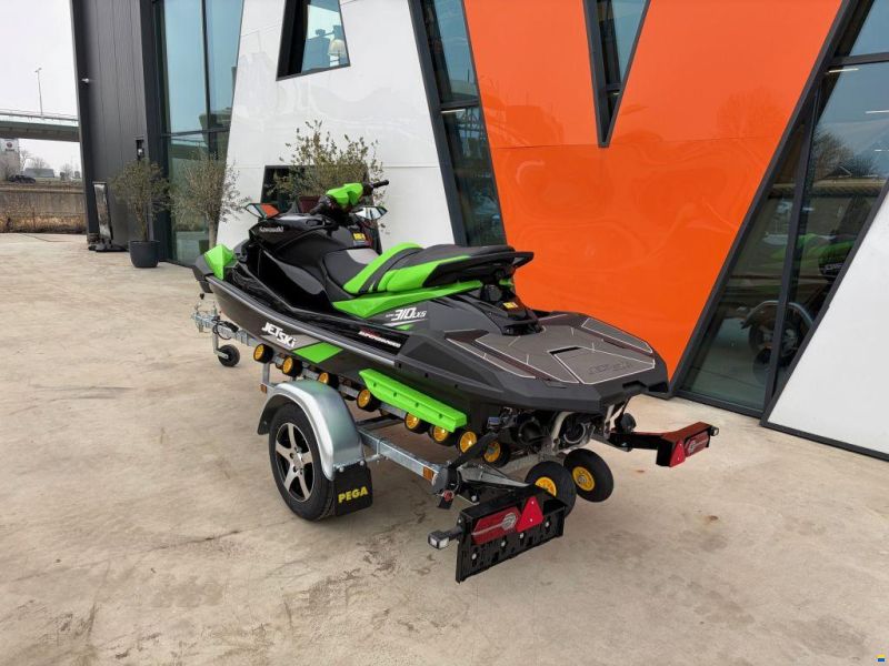 Kawasaki Ultra 310LX-S + Pega J650-400 trailer I