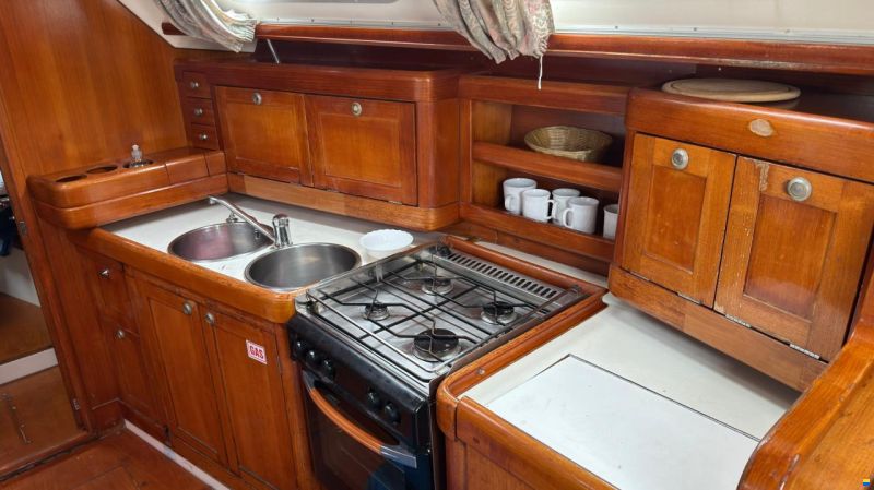 Elan 38