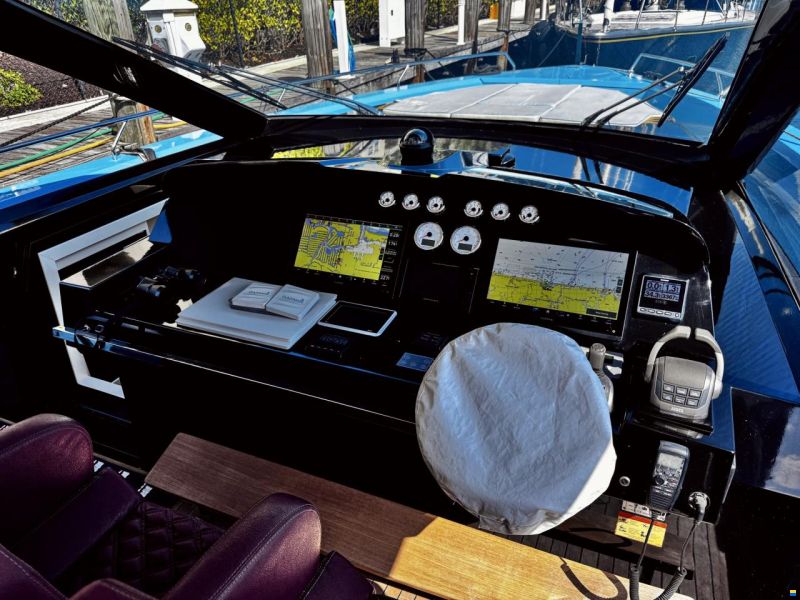 Alia Yachts Custom 164