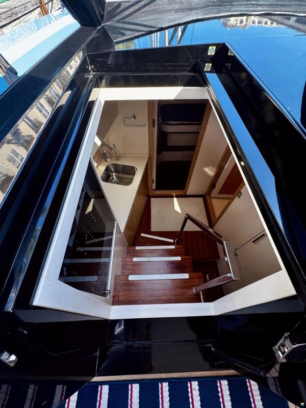 Alia Yachts Custom 164