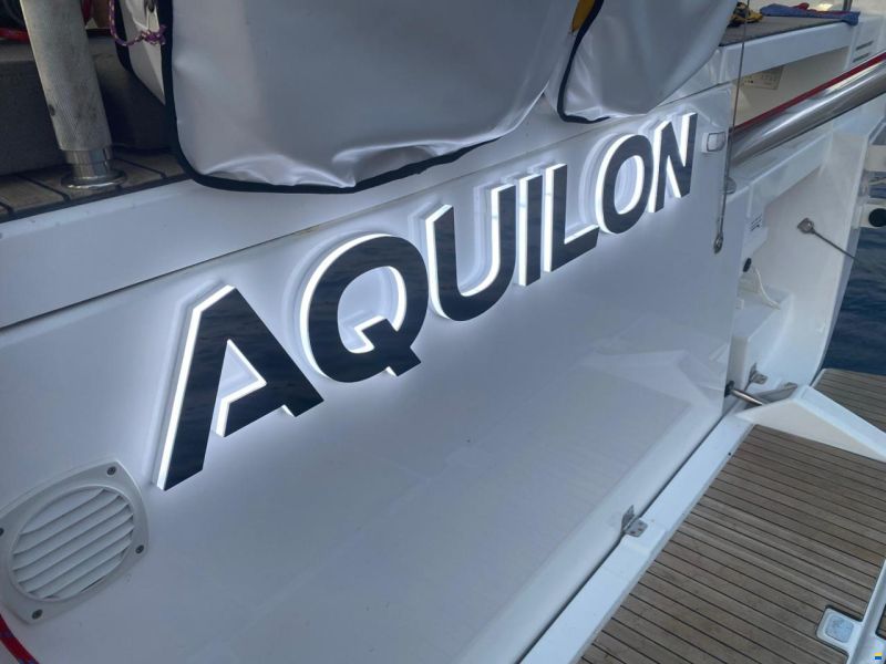 Dufour 530