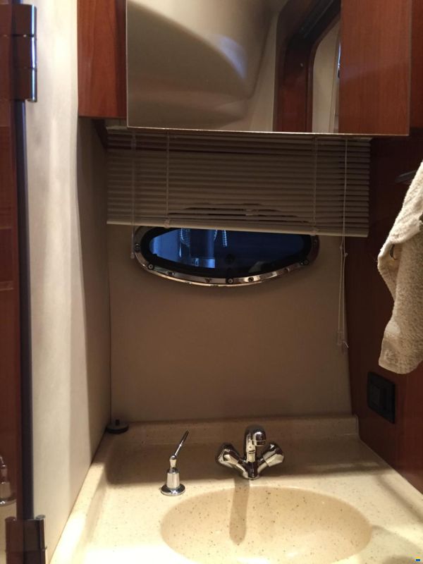 Regal 4060 Commodore Hensa Edition