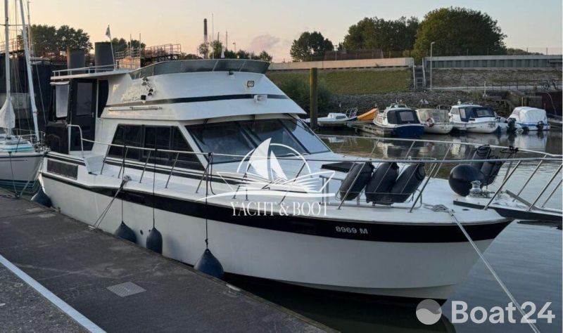 Camargue Yacht 42 Sundeck