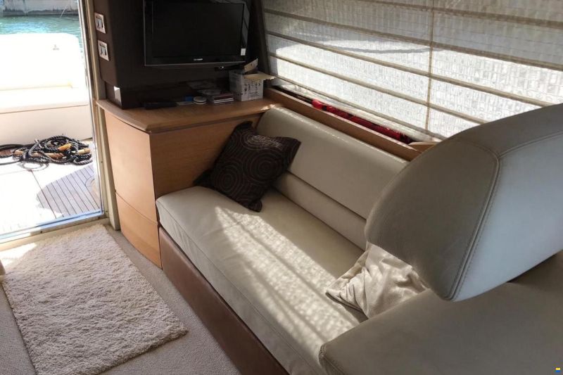 Azimut 47