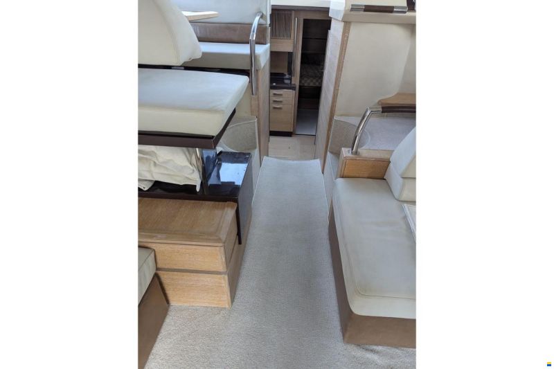 Azimut 47