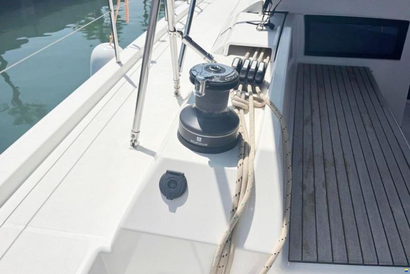 Dufour 470