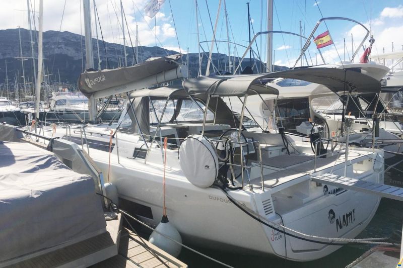 Dufour 470