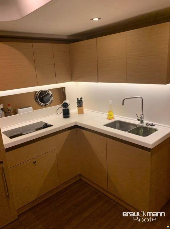 Beneteau Monte Carlo 47 Fly