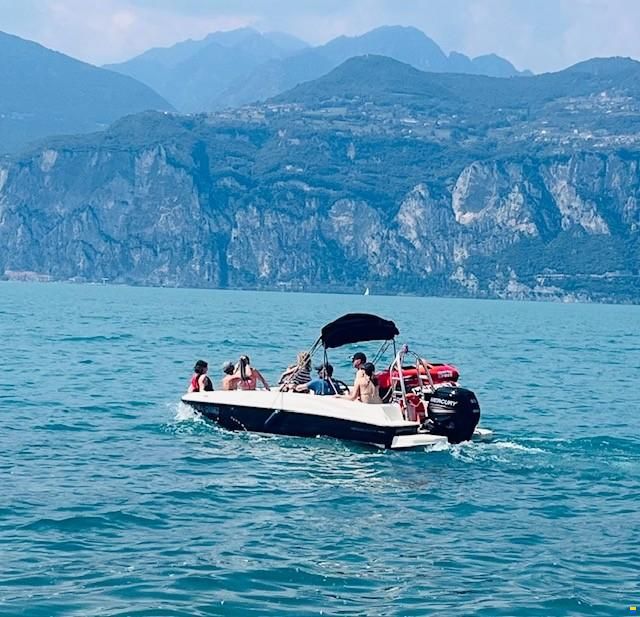 Bayliner E5 A 160
