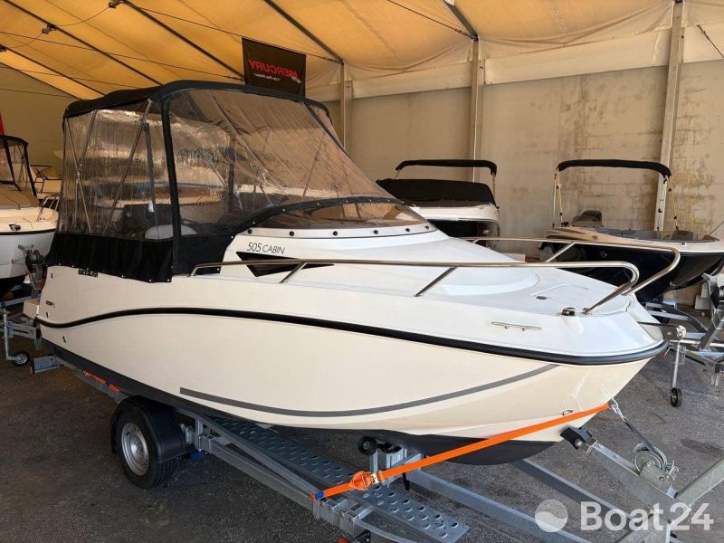 Quicksilver ACTIV 505 CABIN