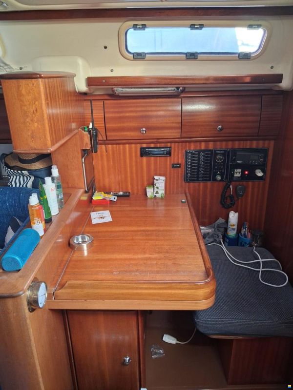 Bavaria 44