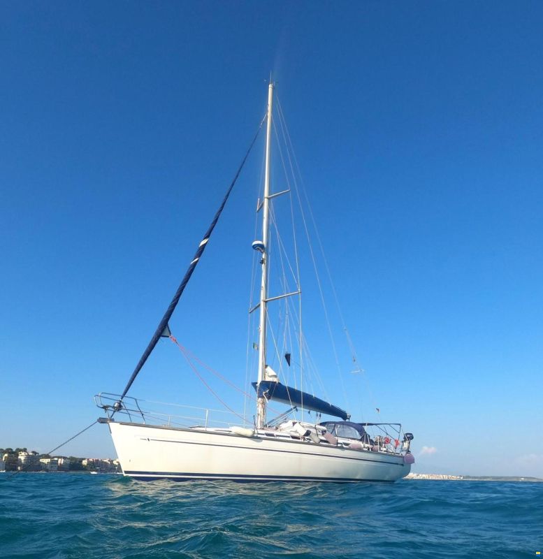 Bavaria 44
