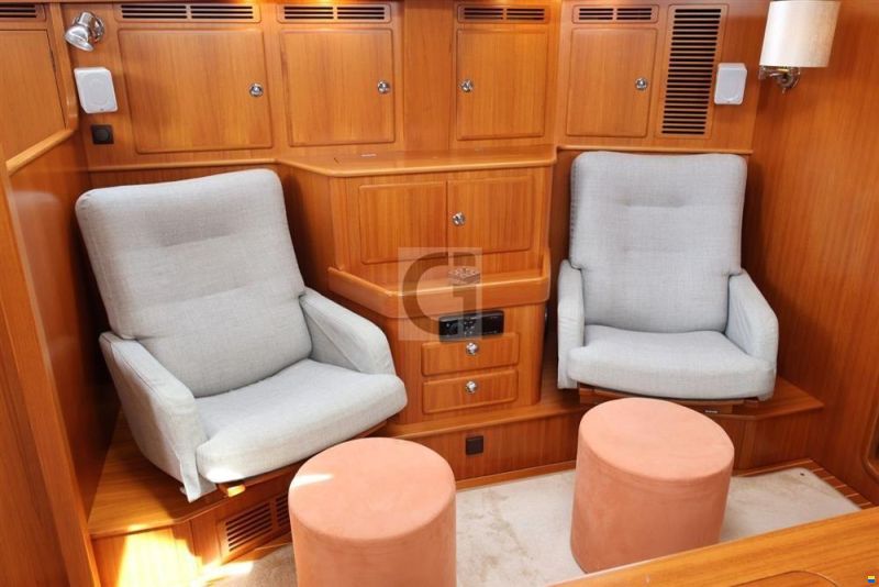Hallberg-Rassy 54