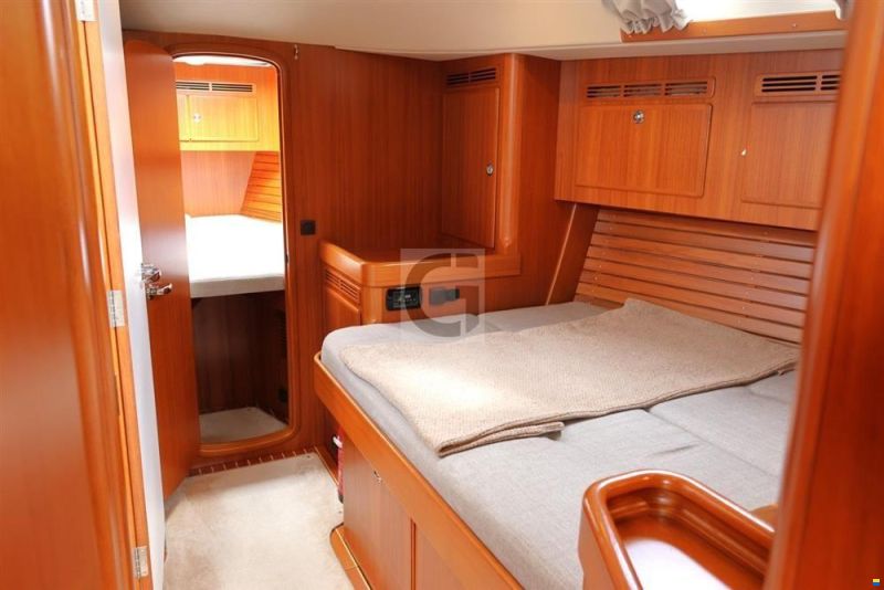Hallberg-Rassy 54