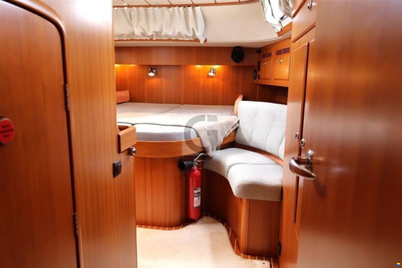 Hallberg-Rassy 54