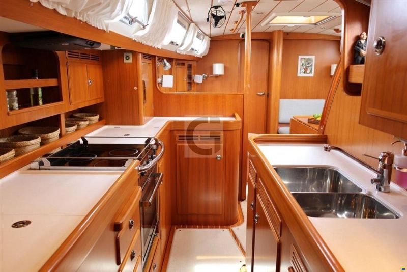 Hallberg-Rassy 54