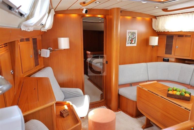 Hallberg-Rassy 54